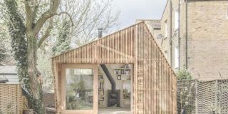 作家的小屋何必与世隔绝 自家后院建一个就挺好