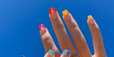 秋季的美甲就要五彩斑斓 涂在手上就是限量版